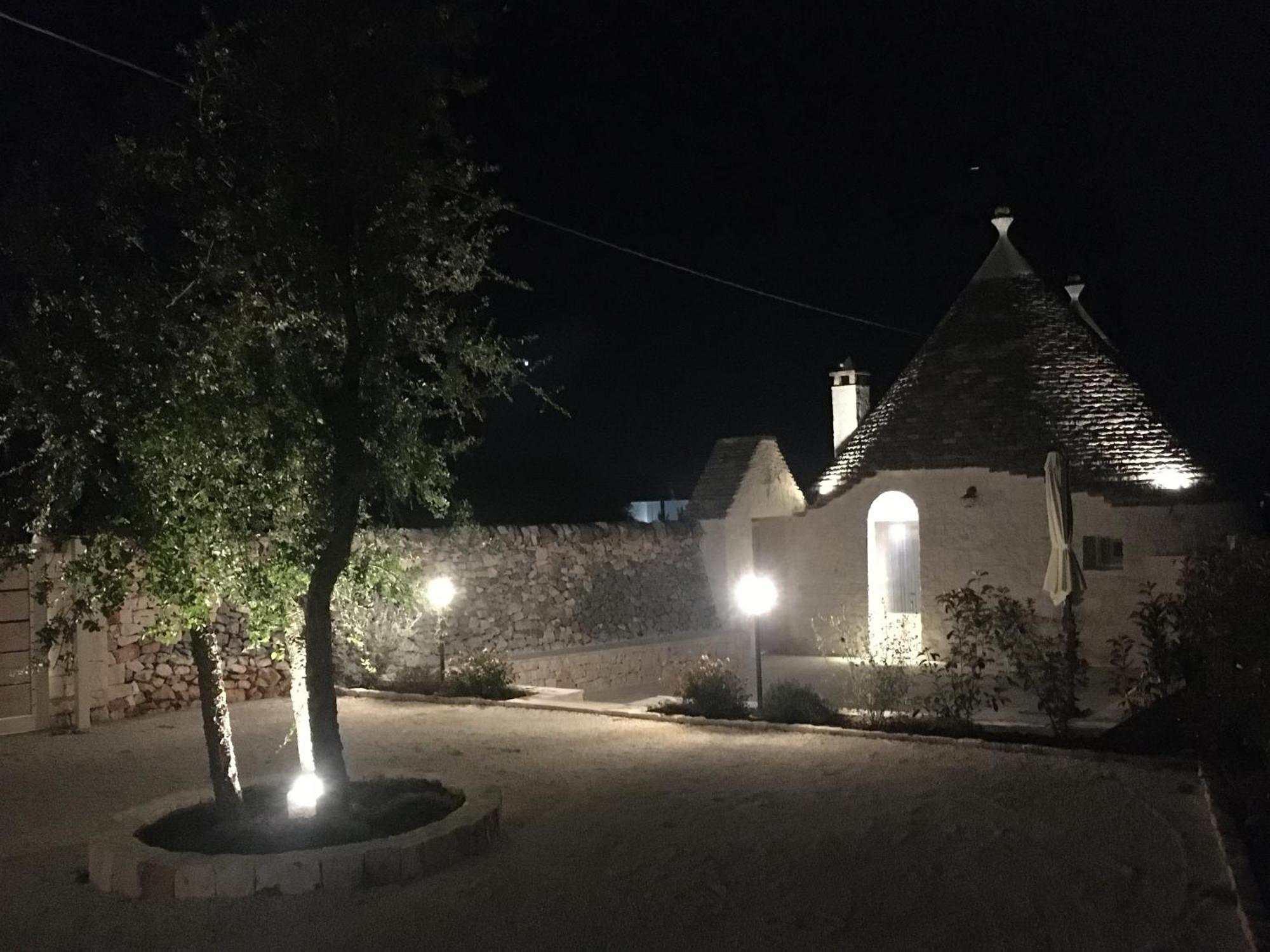 Trulli Le 2 Nicchie Villa Locorotondo Exterior photo
